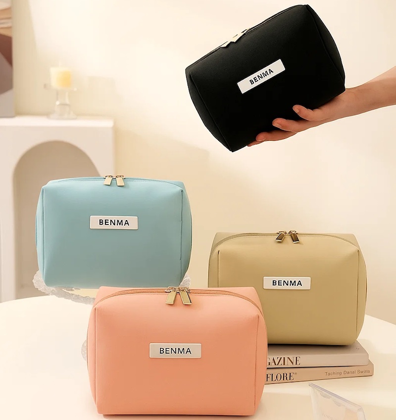 fashionable Makeup Bag