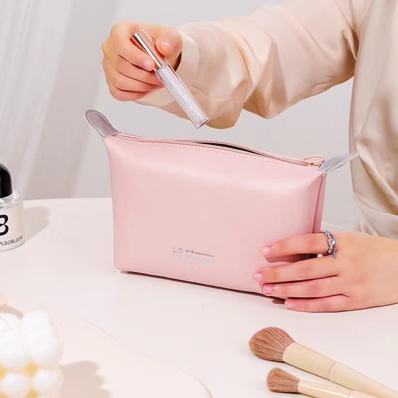 PU waterproof cosmetic bag custom logo
